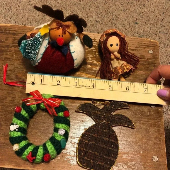 4 Pieces Lot Christmas ornaments - Picture 2 of 2